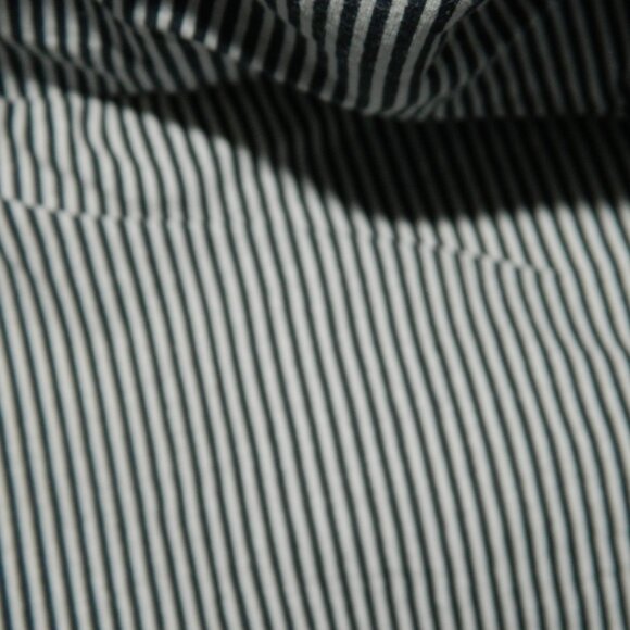 Mark & Graham Everette Canvas/Leather Travel Pouch Bag - Picture 6 of 6